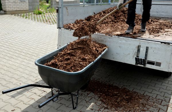 Bulk Mulch Delivery in New Baltimore